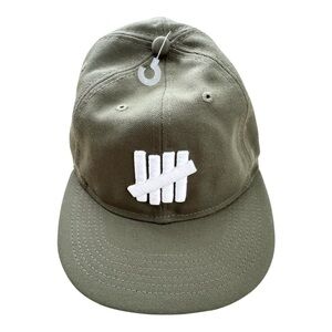 UNDEFEATED (NWT) Army Green Icon Fitted Skater Streetwear Cap Hat (Size 7 1/8)